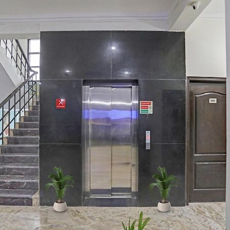 Hotel Townhouse The Premier View Near Iskcon Temple Noida Extérieur photo