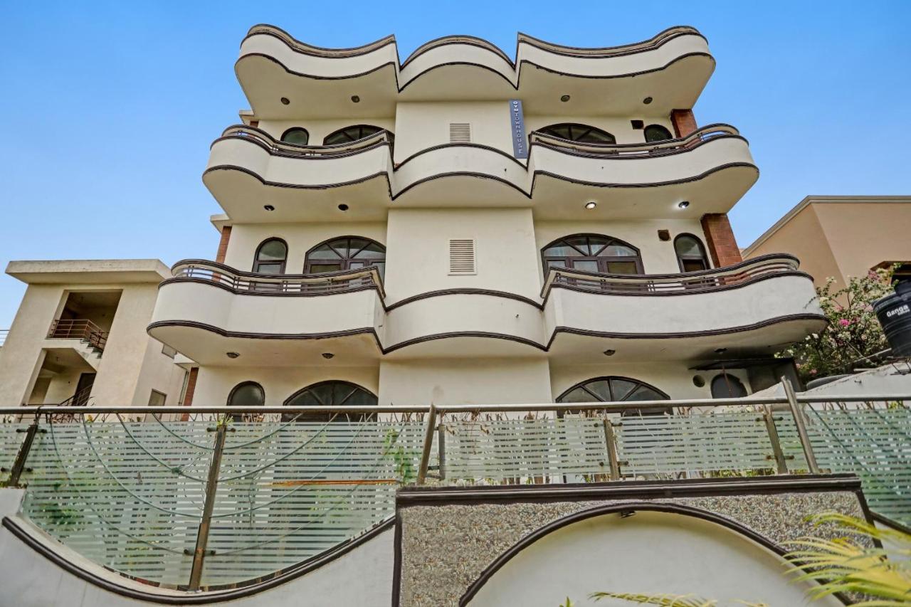 Hotel Townhouse The Premier View Near Iskcon Temple Noida Extérieur photo