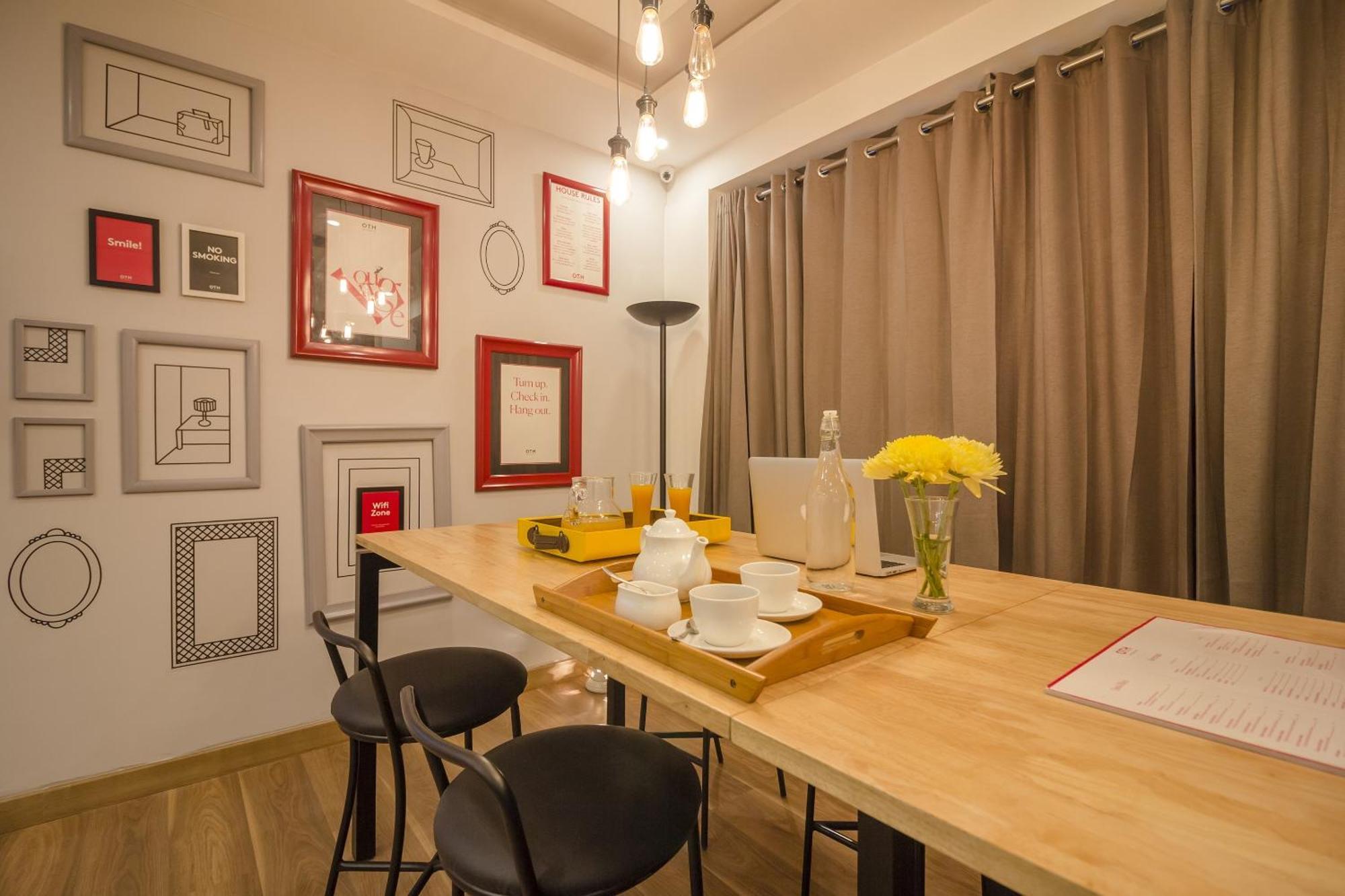 Hotel Townhouse The Premier View Near Iskcon Temple Noida Extérieur photo